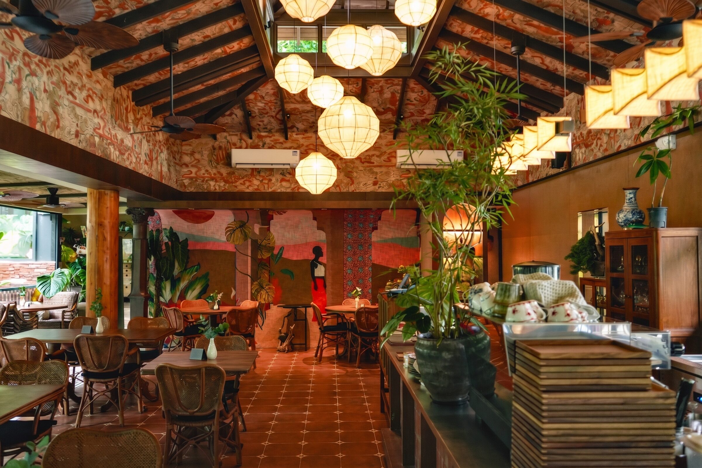 Tembusu restaurant interior